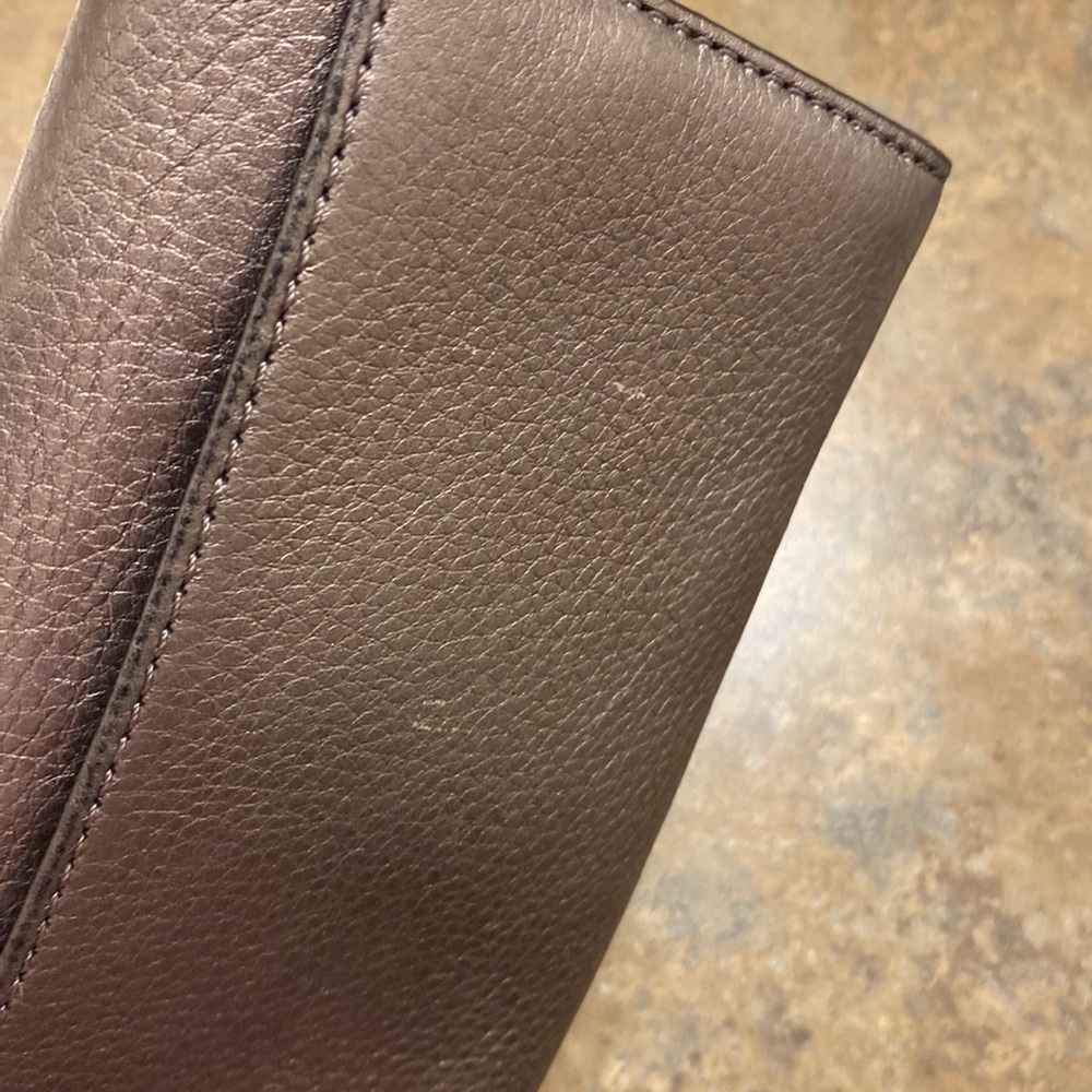 Michael Kors Wallet - Picture 16 of 16